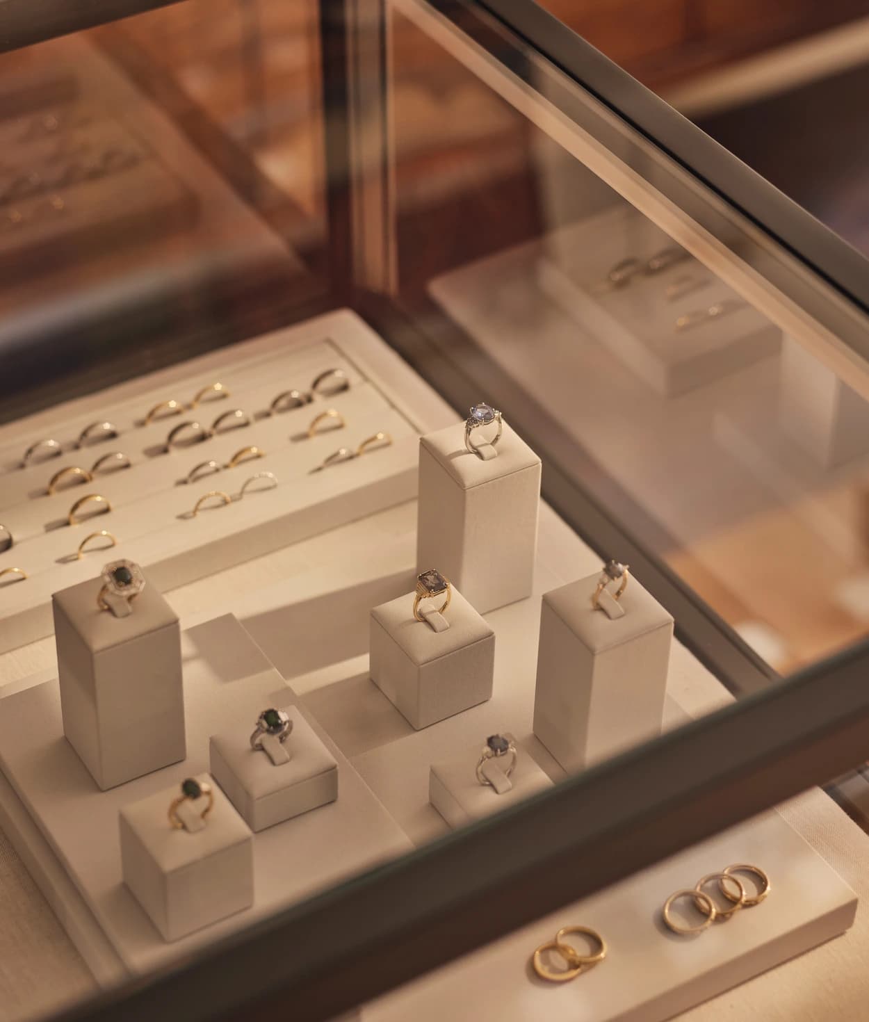 Bespoke engagement rings displayed at Sophie Breitmeyer studio in Belgravia