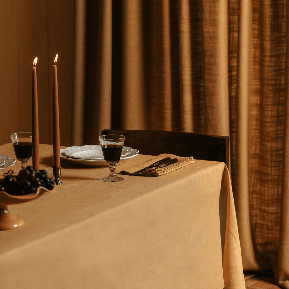 Classic Linen Tablecloth