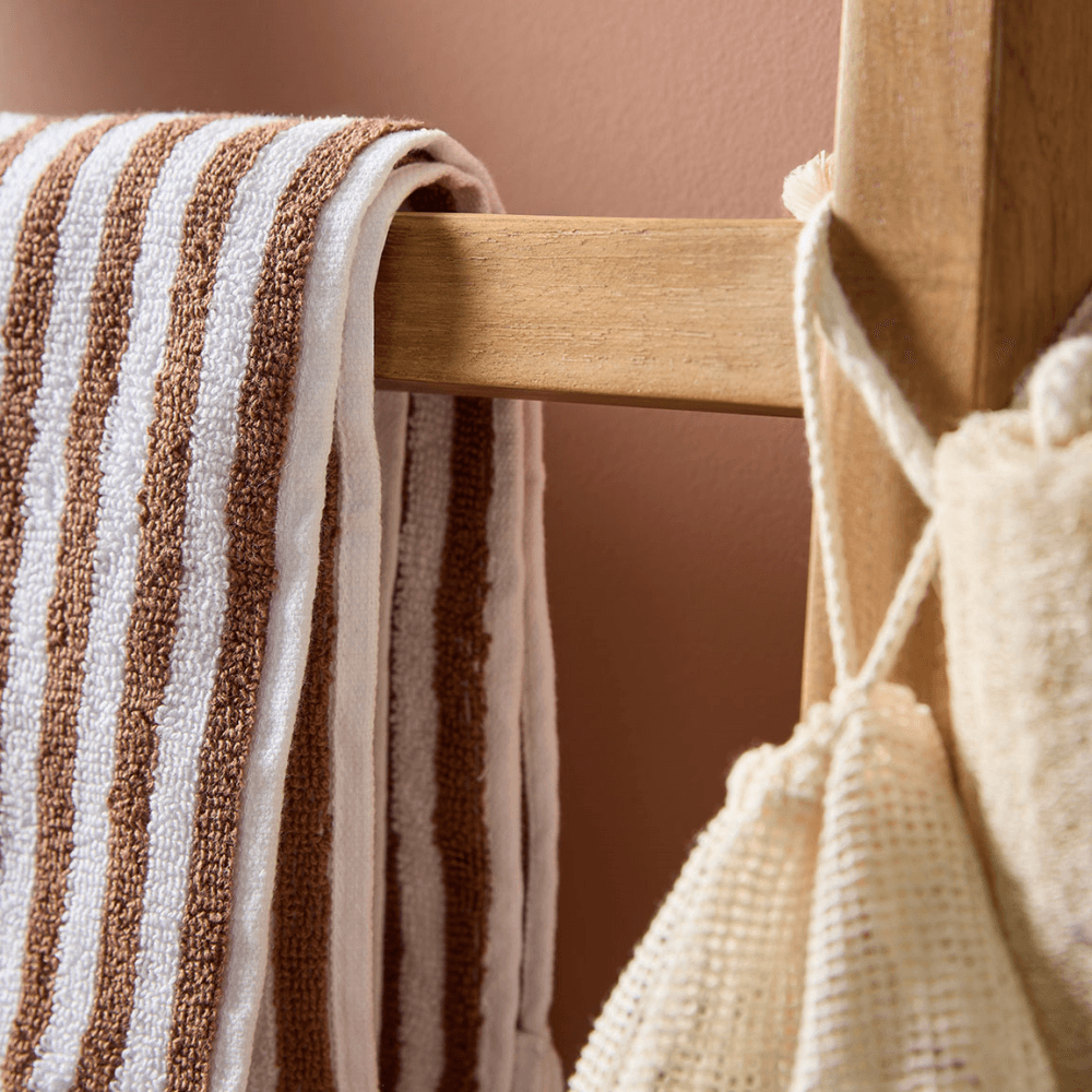 Teak Ladder Shelf, Brown