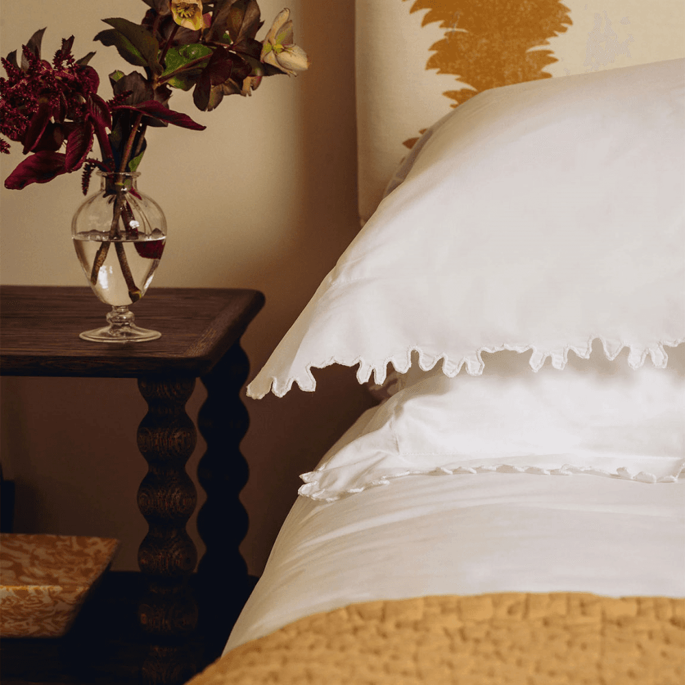 Nina Scalloped Bedspread, Raffia