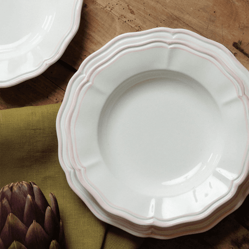 Image showing the Zita Set of 4 Dinner Plates, D28cm, Blush Pink product.
