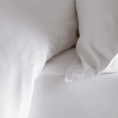 Image showing the Super Soft 100% Cotton Fitted Sheet product.