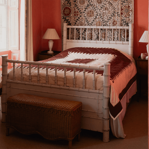 Image showing the Maurier Quilt, 250 x 220cm, Burgundy product.