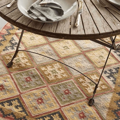 Image showing the Nomad Runner Rug product.