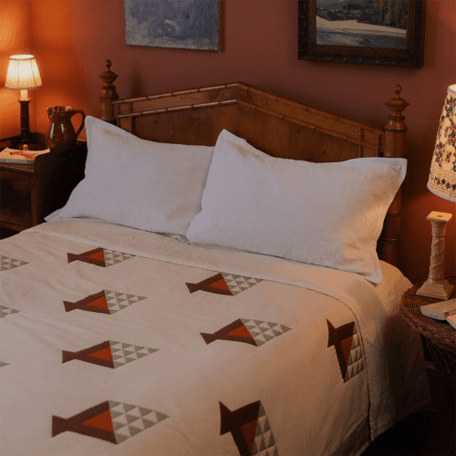 Image showing the Lavinia Quilt, Cream product.
