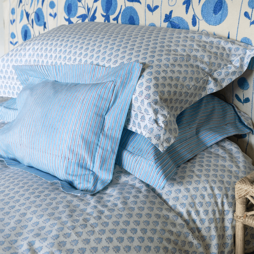 Pomily Duvet Cover