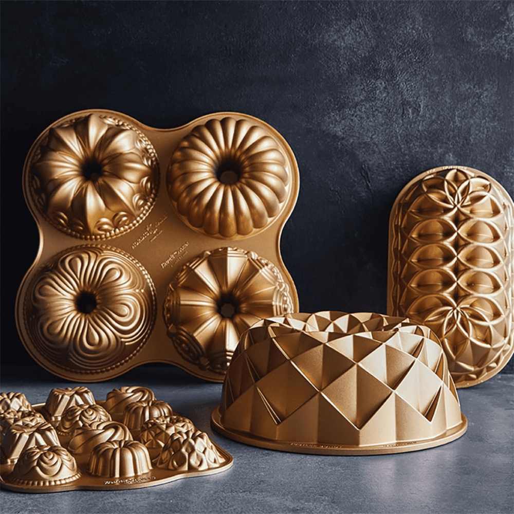 Premier Cast Bundt Charms Pan, Gold