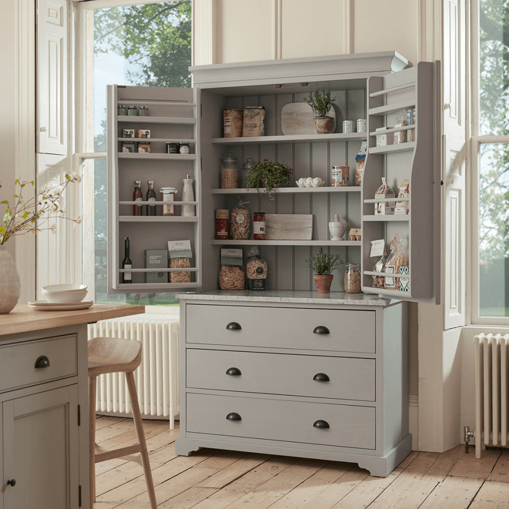 Hanne Larder Cabinet, Grey