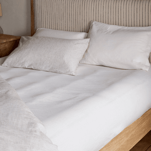 Image showing the Cela Hemp & Cotton Fitted Sheet product.