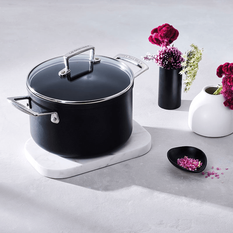 Toughened Non-Stick Deep Casserole