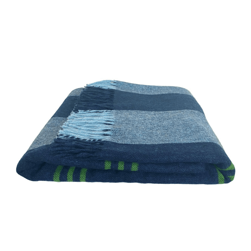 The Wilde Merino lambswool throw, Dark Blue