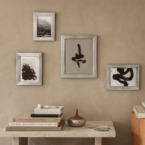 Image showing the Bernadotte Photo Frame product.