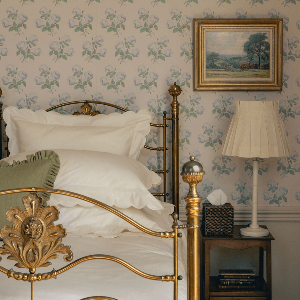 Annabelle Scalloped Duvet Cover, Ivory