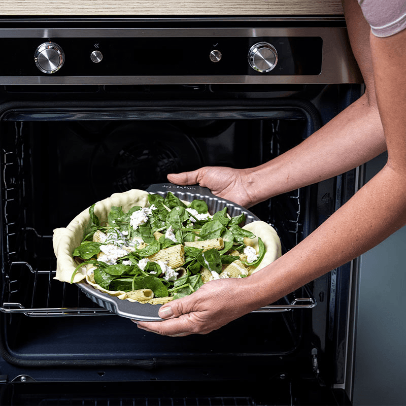 Metal Bakeware Quiche Pan, 28cm, Grey