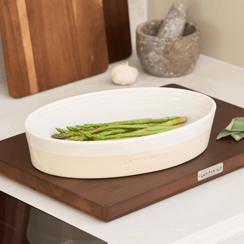 Image showing the Oval Roaster, 26 x 18 x 6 cm, White product.