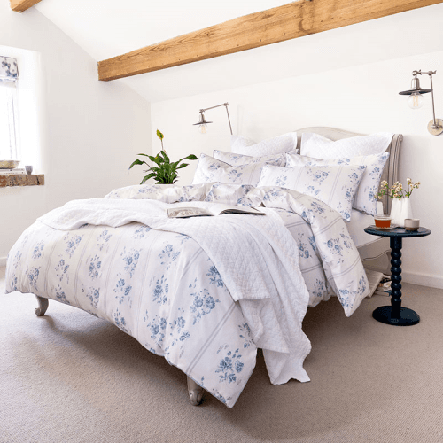 Image showing the Austin Roses Duvet Set, King, Blue product.