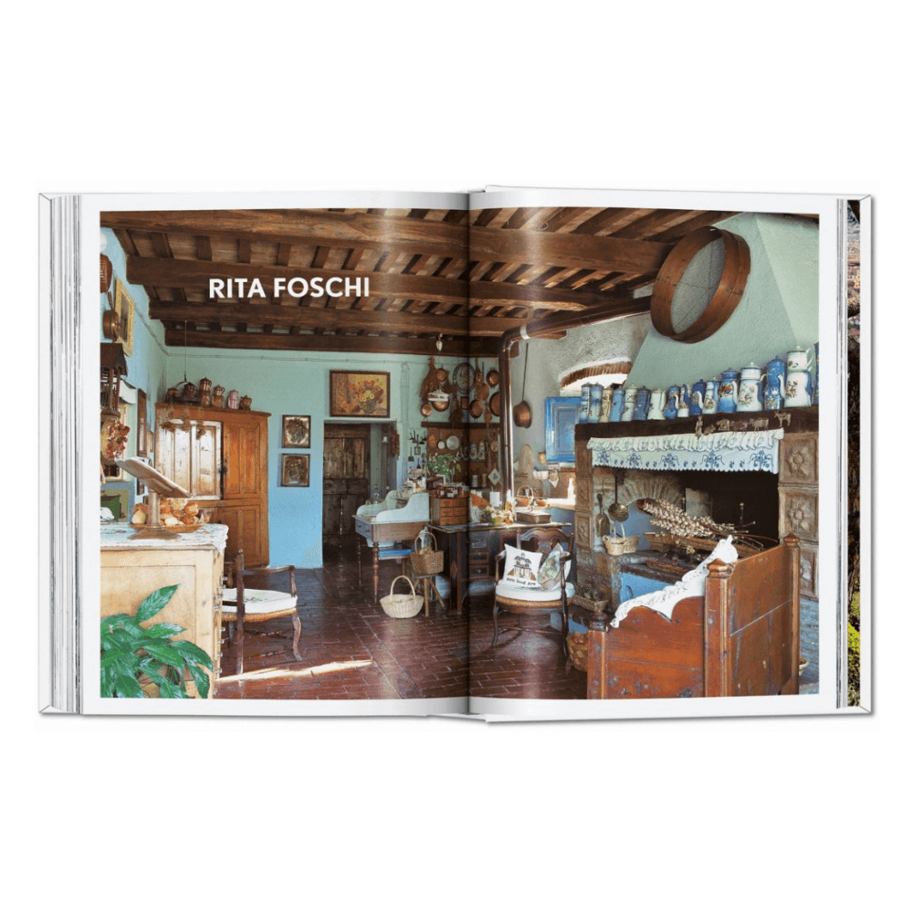 Living in Tuscany, 45th Ed