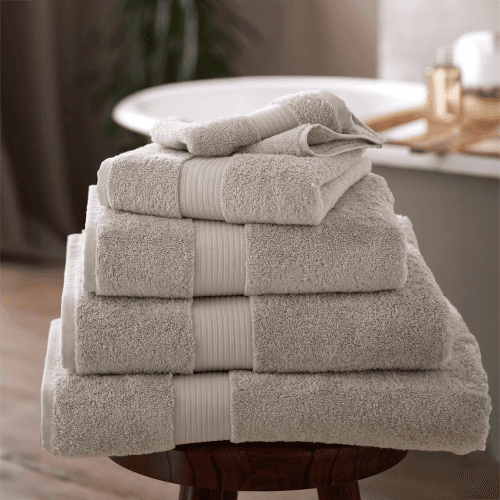 Image showing the Luxury Egyptian Cotton Super Jumbo Bath Sheet, Feather Grey product.