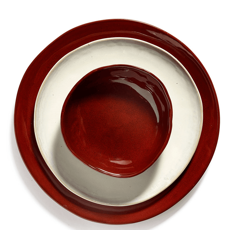 La Mère by Marie Michielssen Set of 2 Plates, Off White