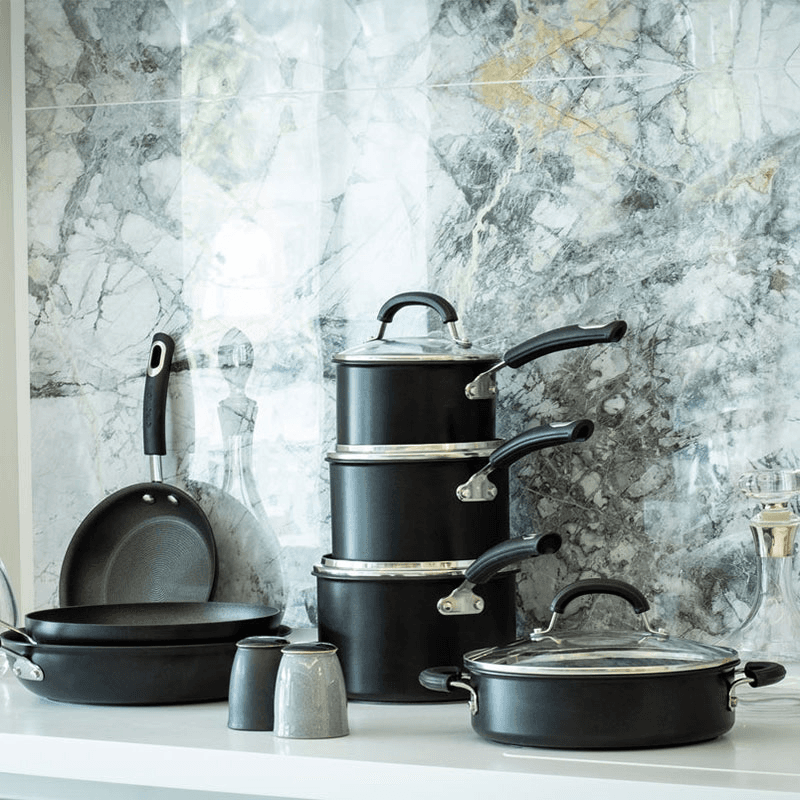 Total Anodised Non-Stick Milkpan, Black