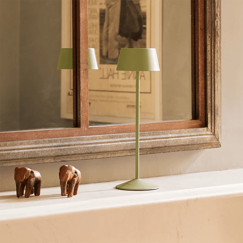 Scoon Rechargeable Table Lamp