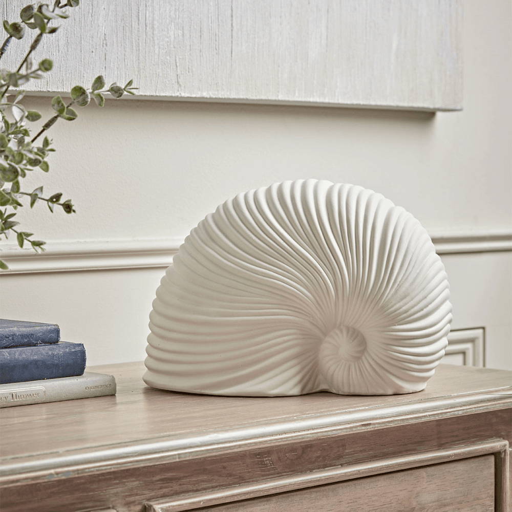 Faux Standing Shell, White