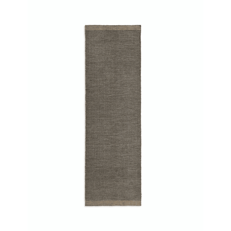 Islay Runner, Grey