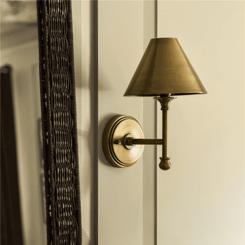 Image showing the Kelmscot Wall Light product.