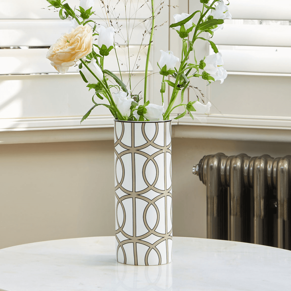 Loop Vase, Truffle