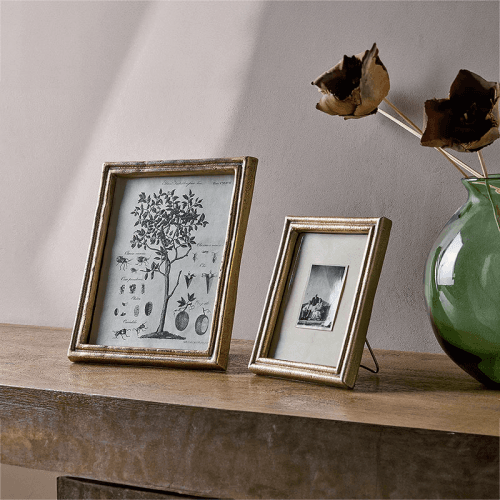 Image showing the Pambani Photo Frame product.