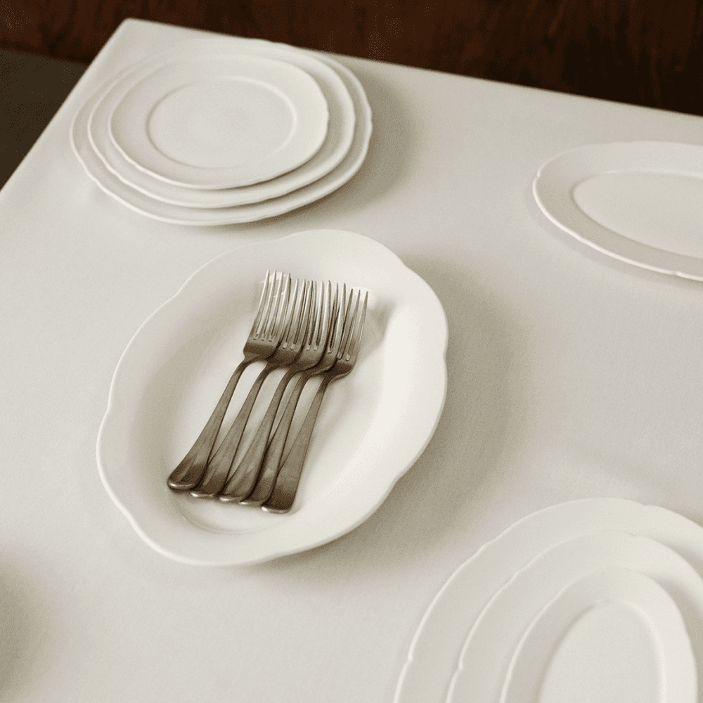 Silhouette by Sergio Herman Set of 2 High Oval Plates, White
