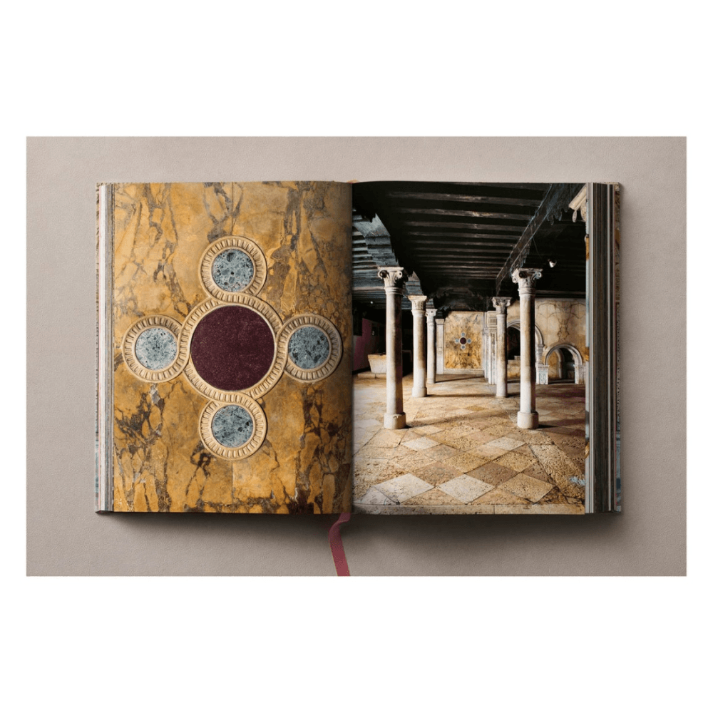 Massimo Listri: Italian Palaces