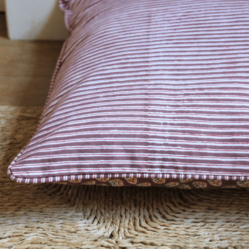 Ditsy Dog Bed