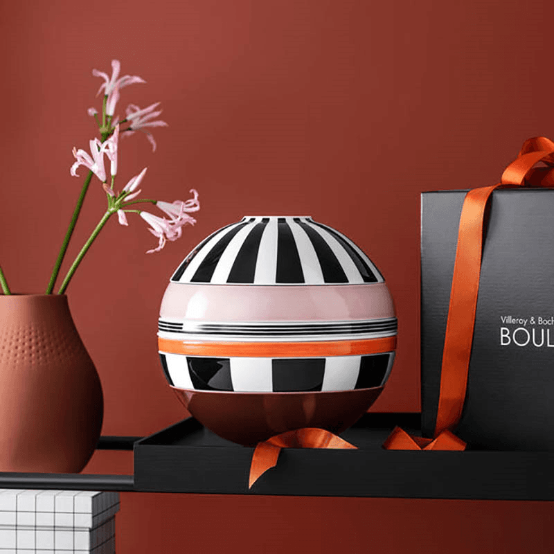 Iconic La Boule Memphis Stacking 7 Piece Plate & Bowl Set