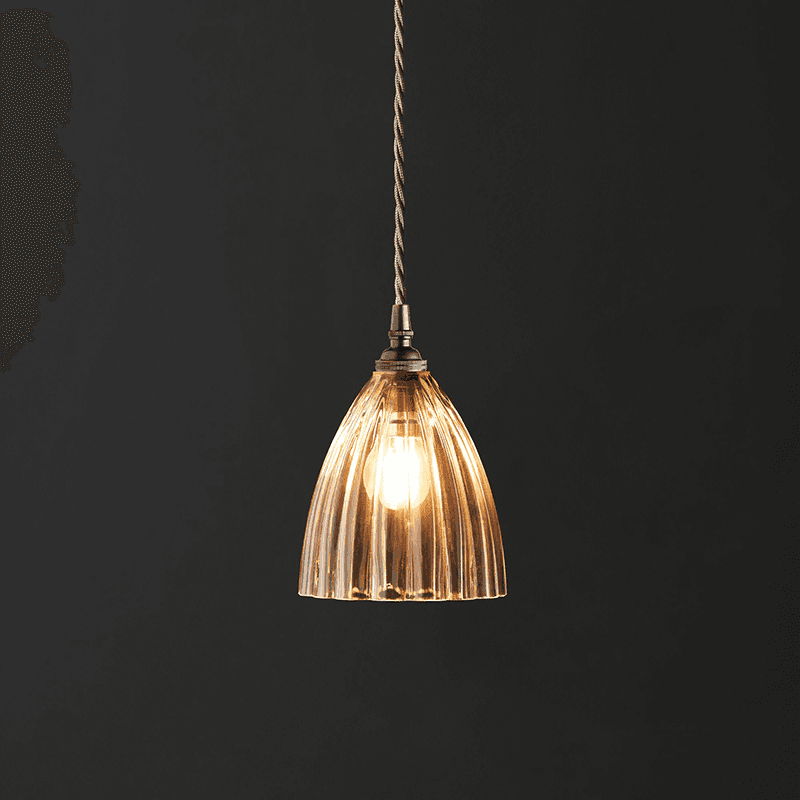 Scalloped Shade, Clear Glass