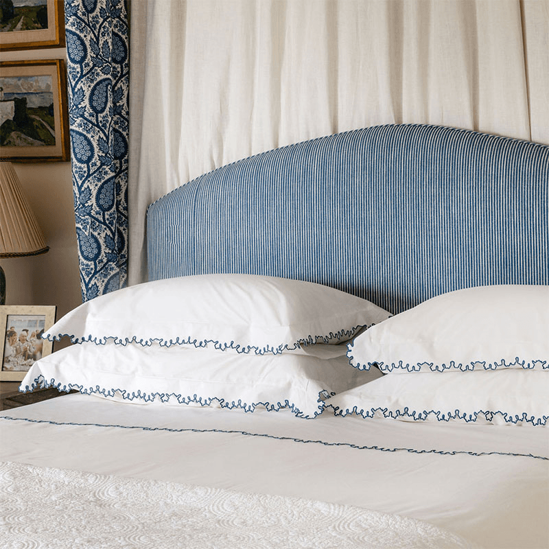 Thea Scalloped Oxford Pillowcase