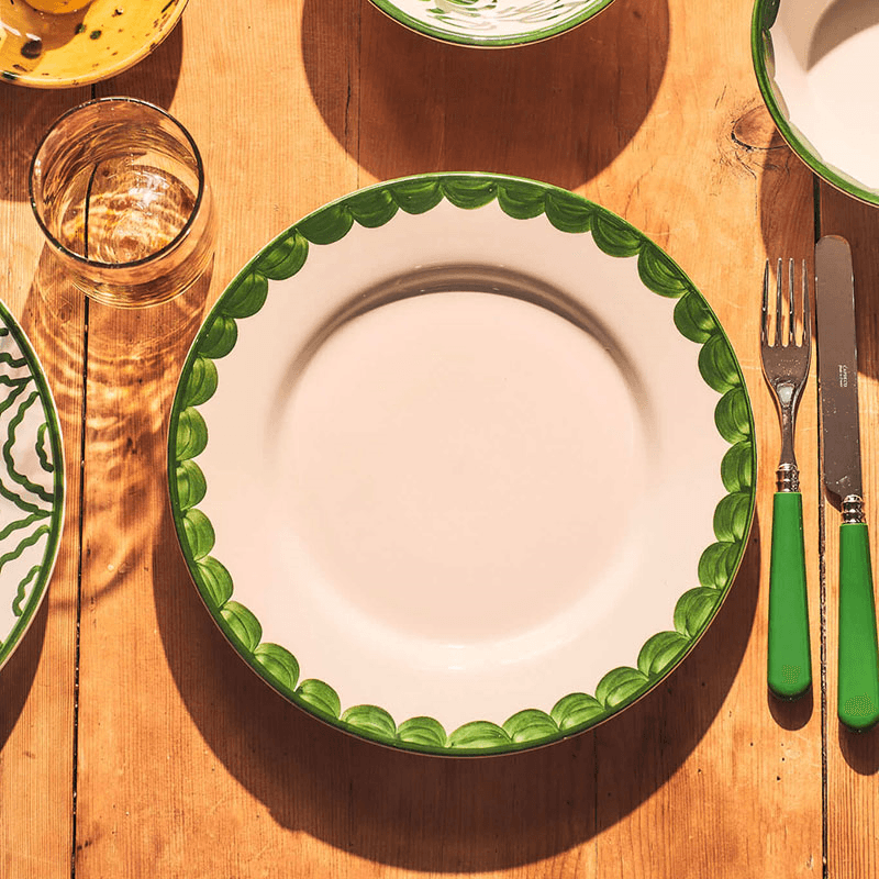Scallop Set of 2 Dinner Plates