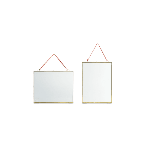 Image showing the Kiko Portrait Frame product.