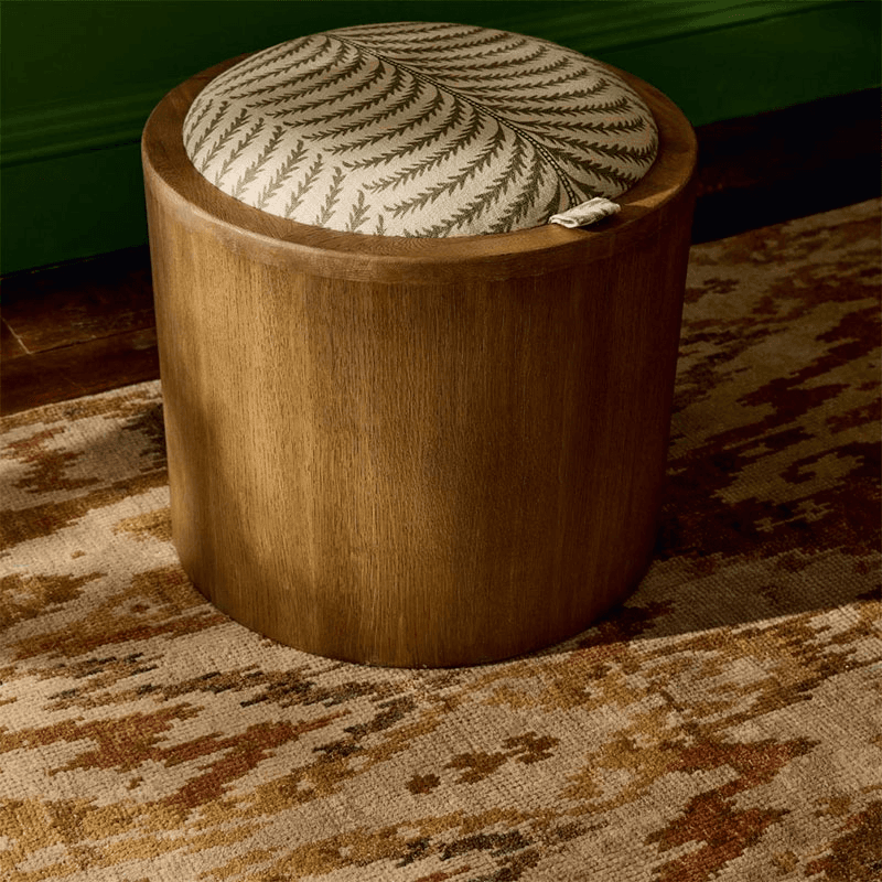 Leto Ottoman, Areca Putting Green