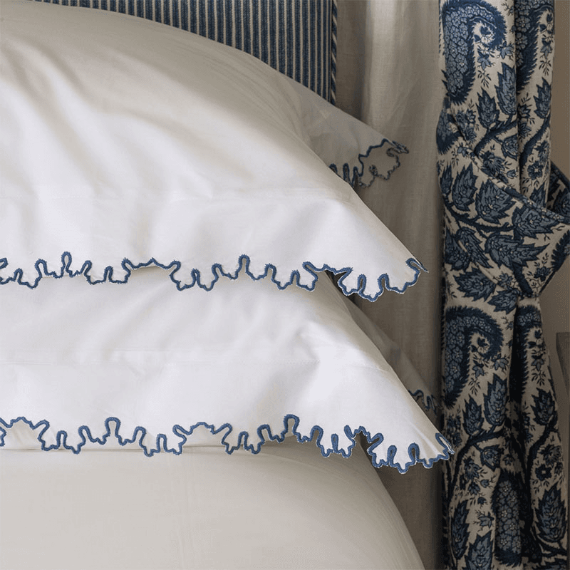 Thea Scalloped Oxford Pillowcase