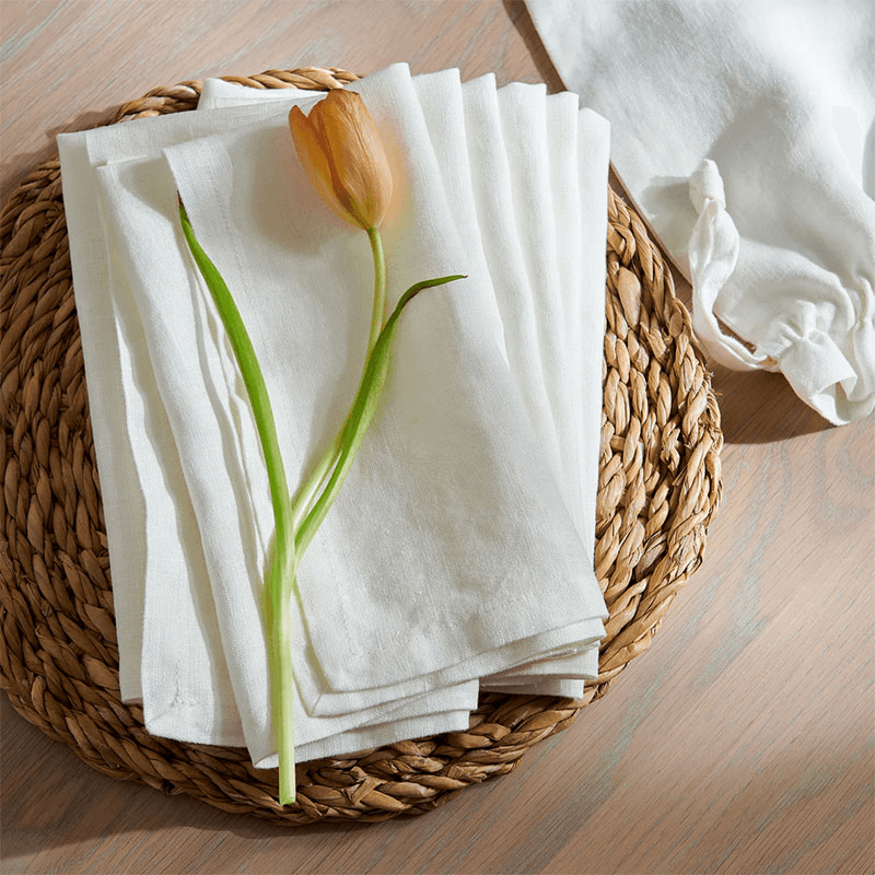 Emily Set of 6 Linen Napkins, Salt