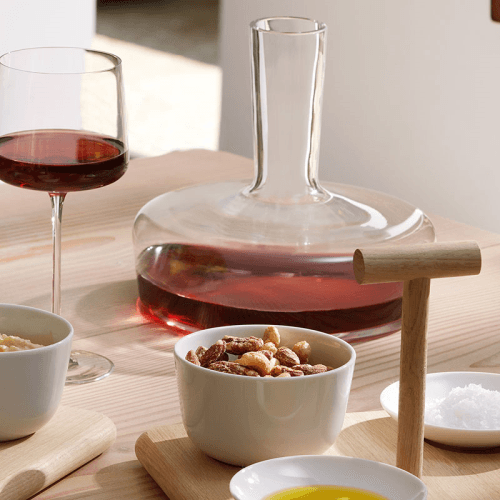 Image showing the Metropolitan Carafe product.
