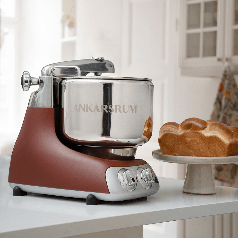 Assistent Stand Mixer, Rustic Maroon