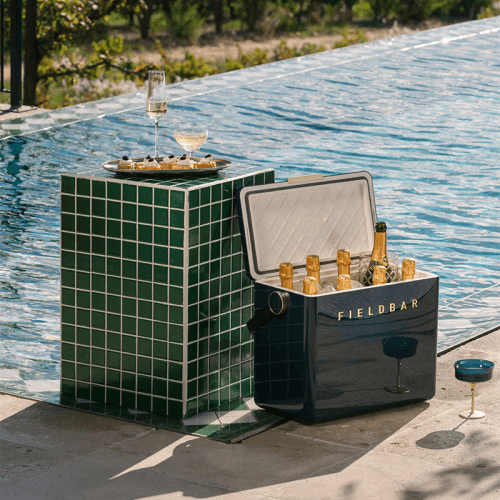 Image showing the Gin Trunk, 24L, Sea Boat Blue product.