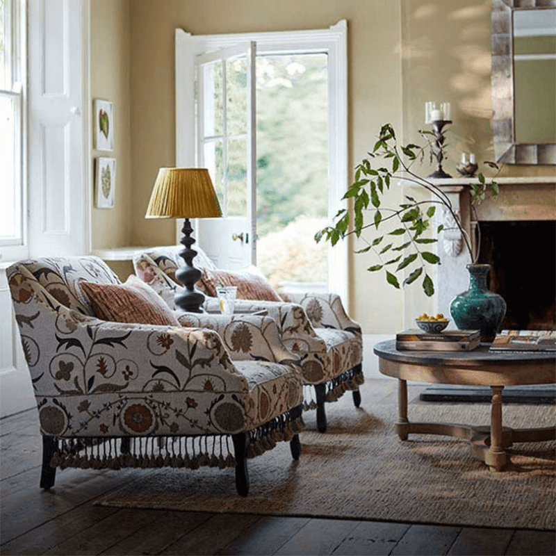 Tarma Armchair
