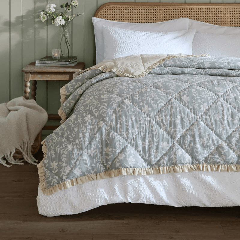 Amelia 100% Cotton Quilted Bedspread, Seafoam