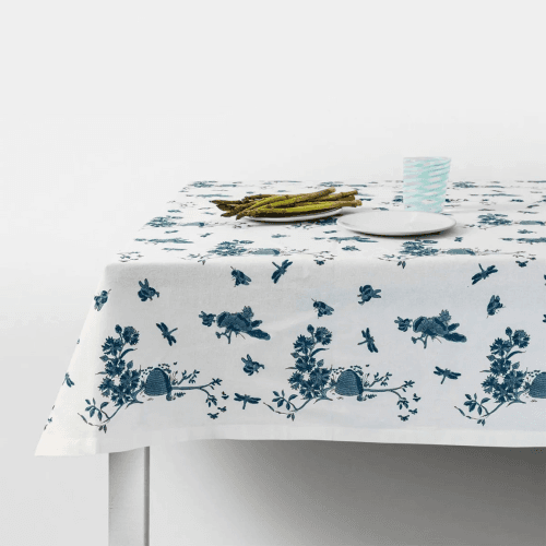 Image showing the Beehive Tablecloth product.