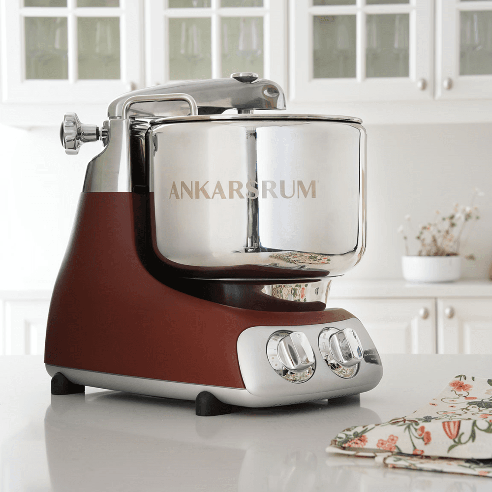 Assistent Stand Mixer, Rustic Maroon