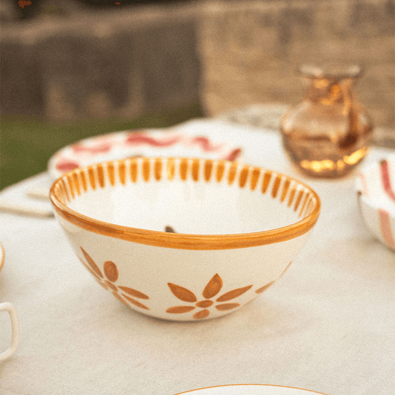 Veraneo Serving Bowl, Sunglow