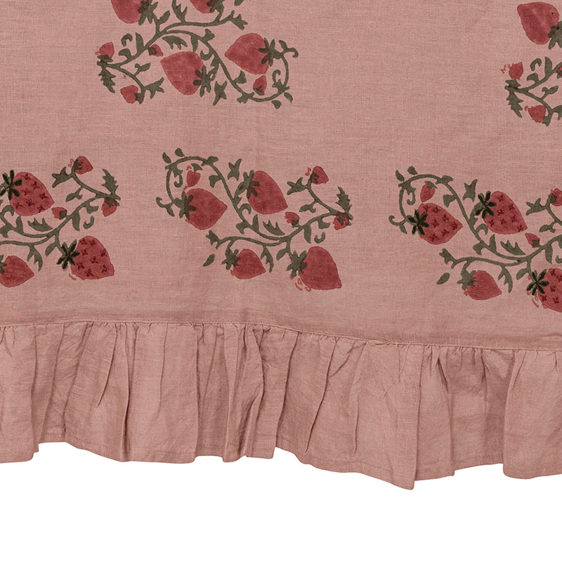 Fraises des Bois Tablecloth
